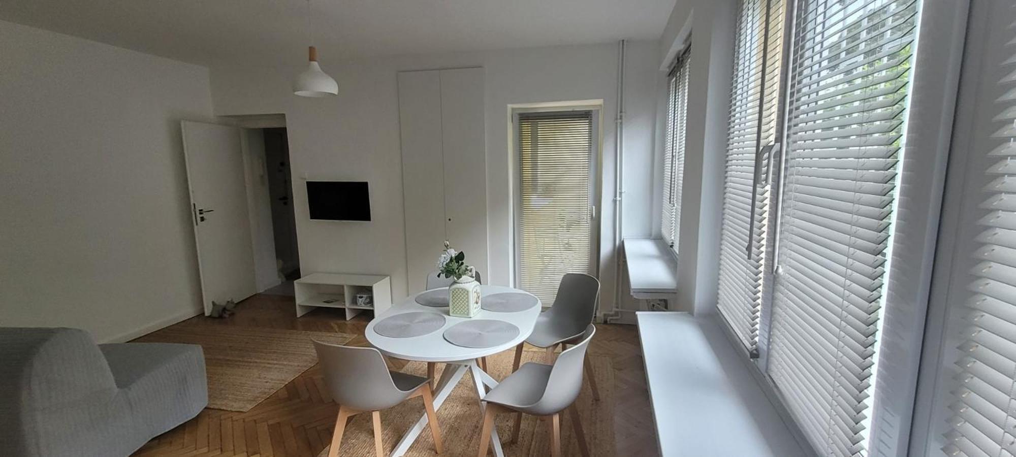 Fitmaison Apartment Ochota Варшава Екстериор снимка